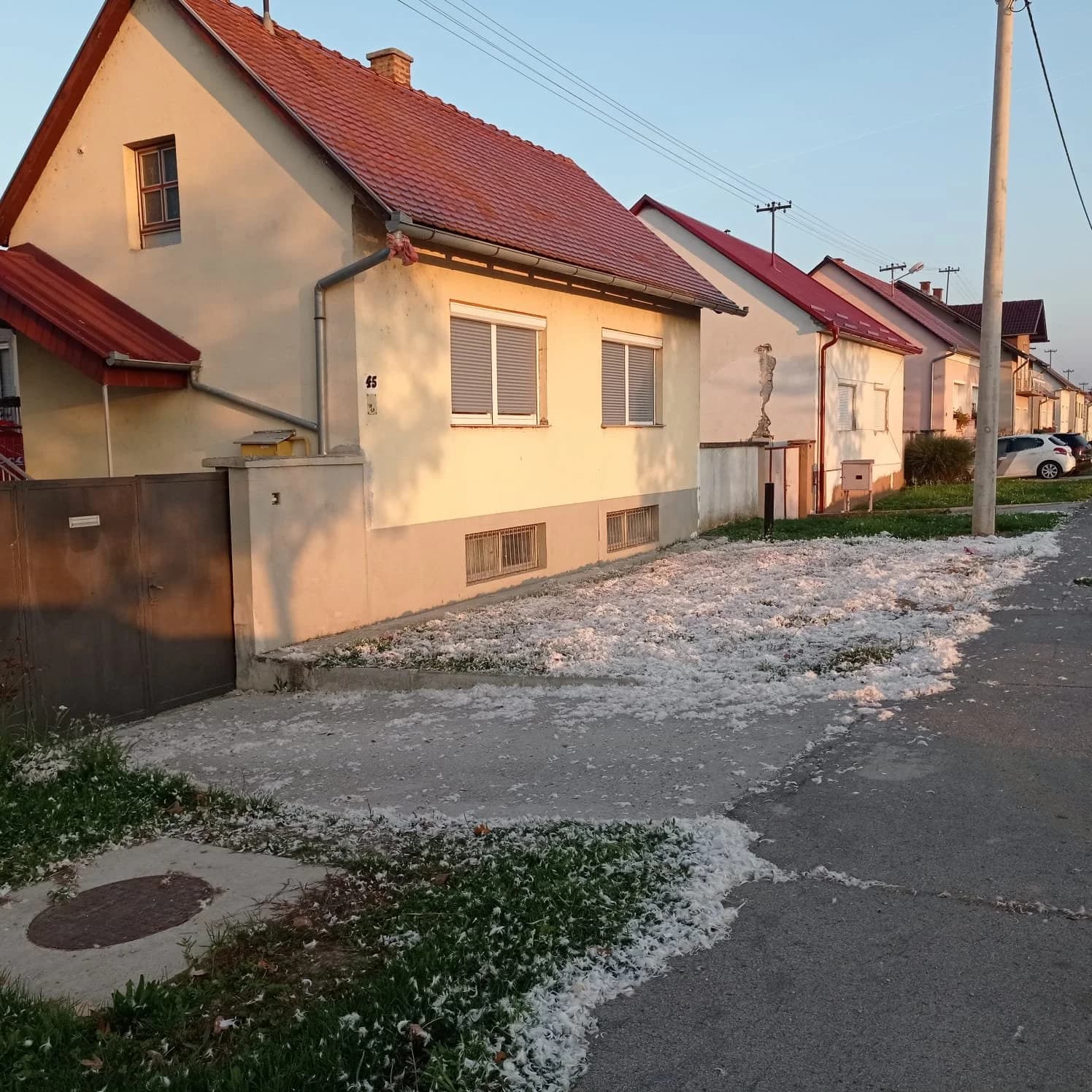 Požeška obitelj Turina i skenderovačka Kačer proslavili rođenje prvog unučeta sa brojnim rođacima i prijateljima [FOTO]