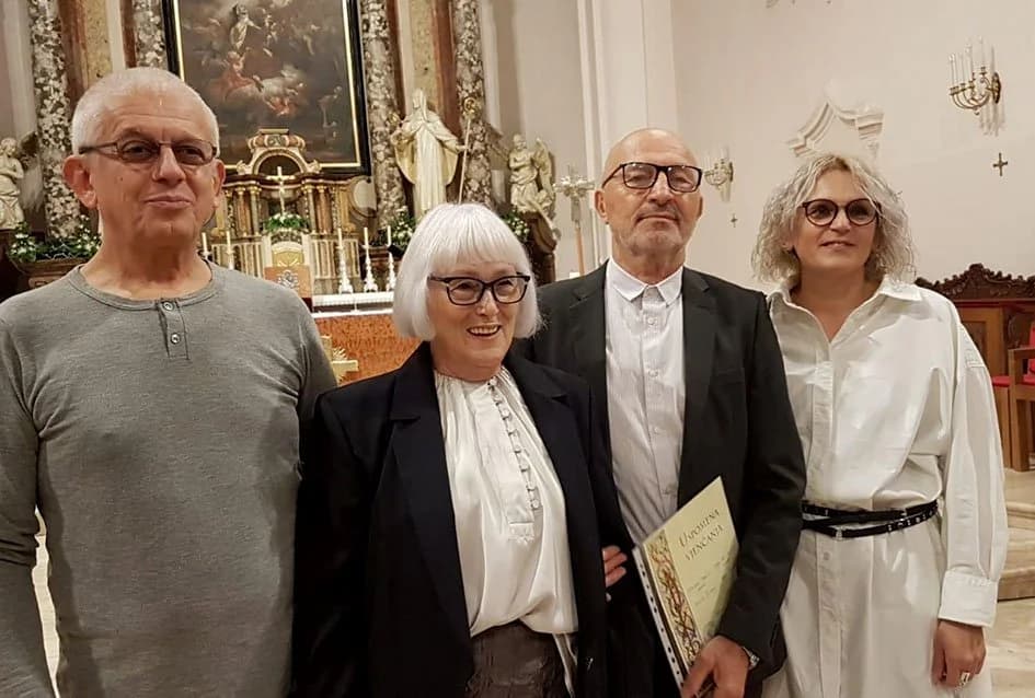IZNENADNO VJENČANJE: Požeški sudionici Večere za 5 na selu postali kumovi!