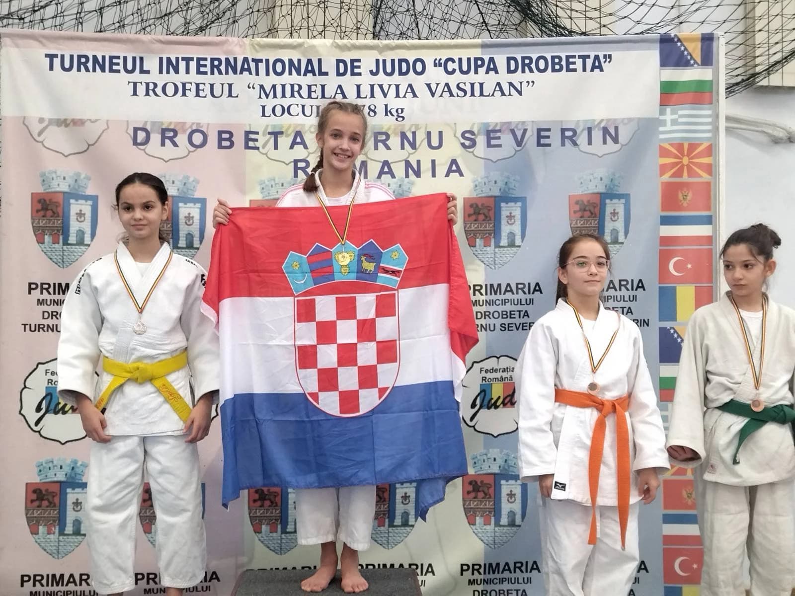 Postignuti zavidni rezultati: Brojne medalje izborene u Rumunjskoj [FOTO]