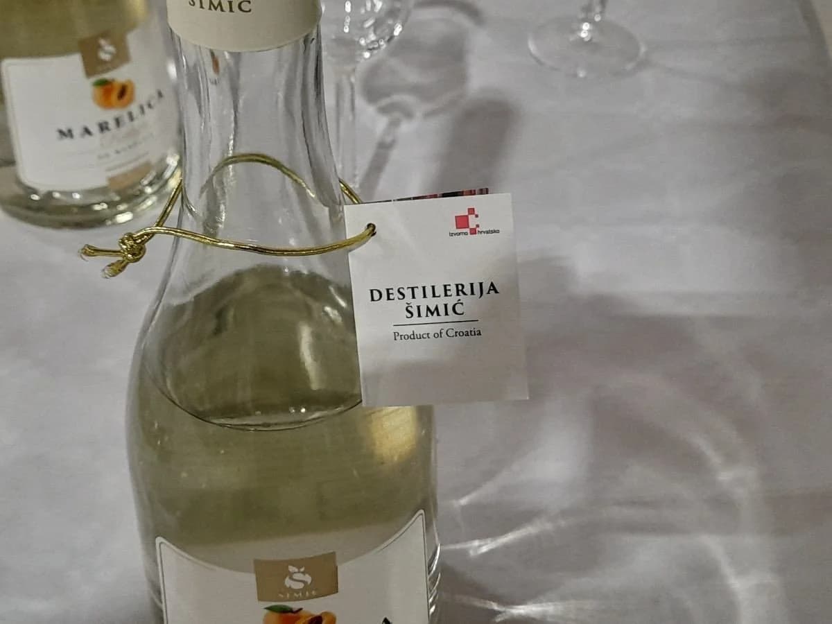 Zlatne medalje za Destilerije Šimić i Castrum na ocjenjivanja rakija i alkoholnih pića