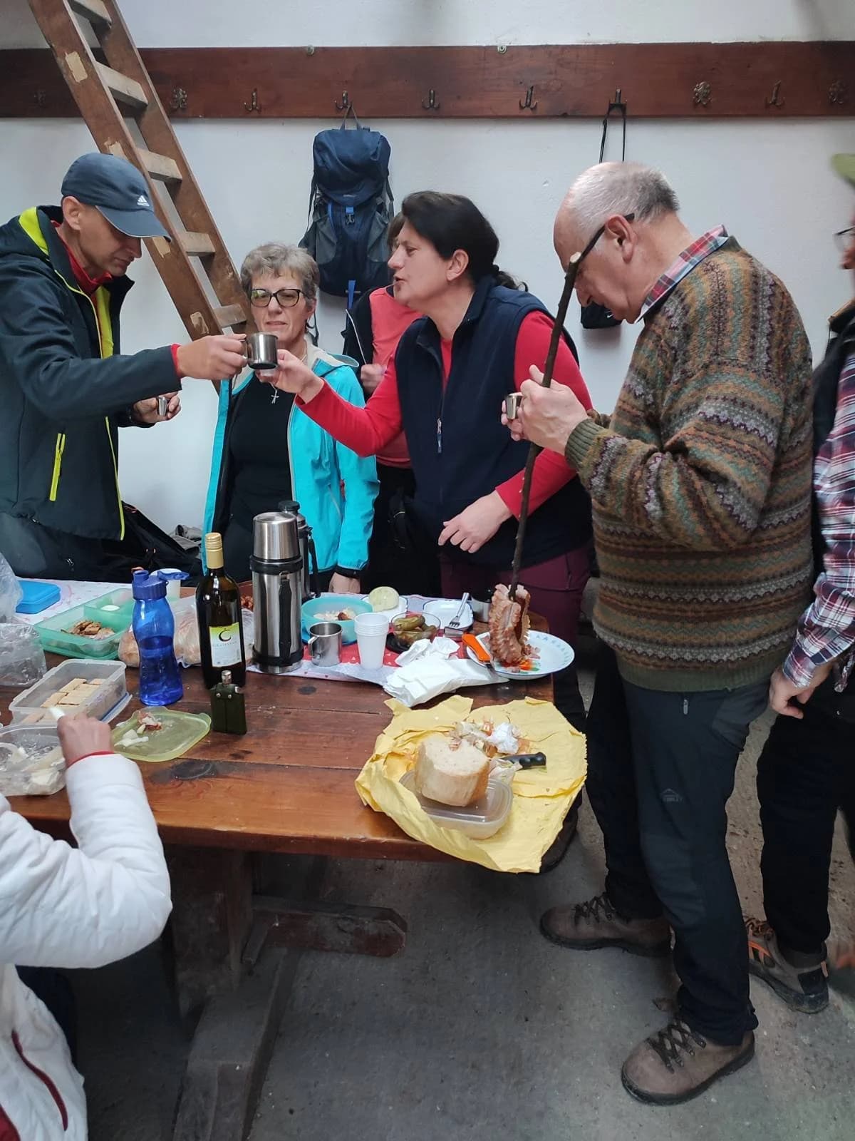 Planinari požeškog Sokolovca Požega nakon dočeka Nove godine pohodili Trišnjicu [FOTO]