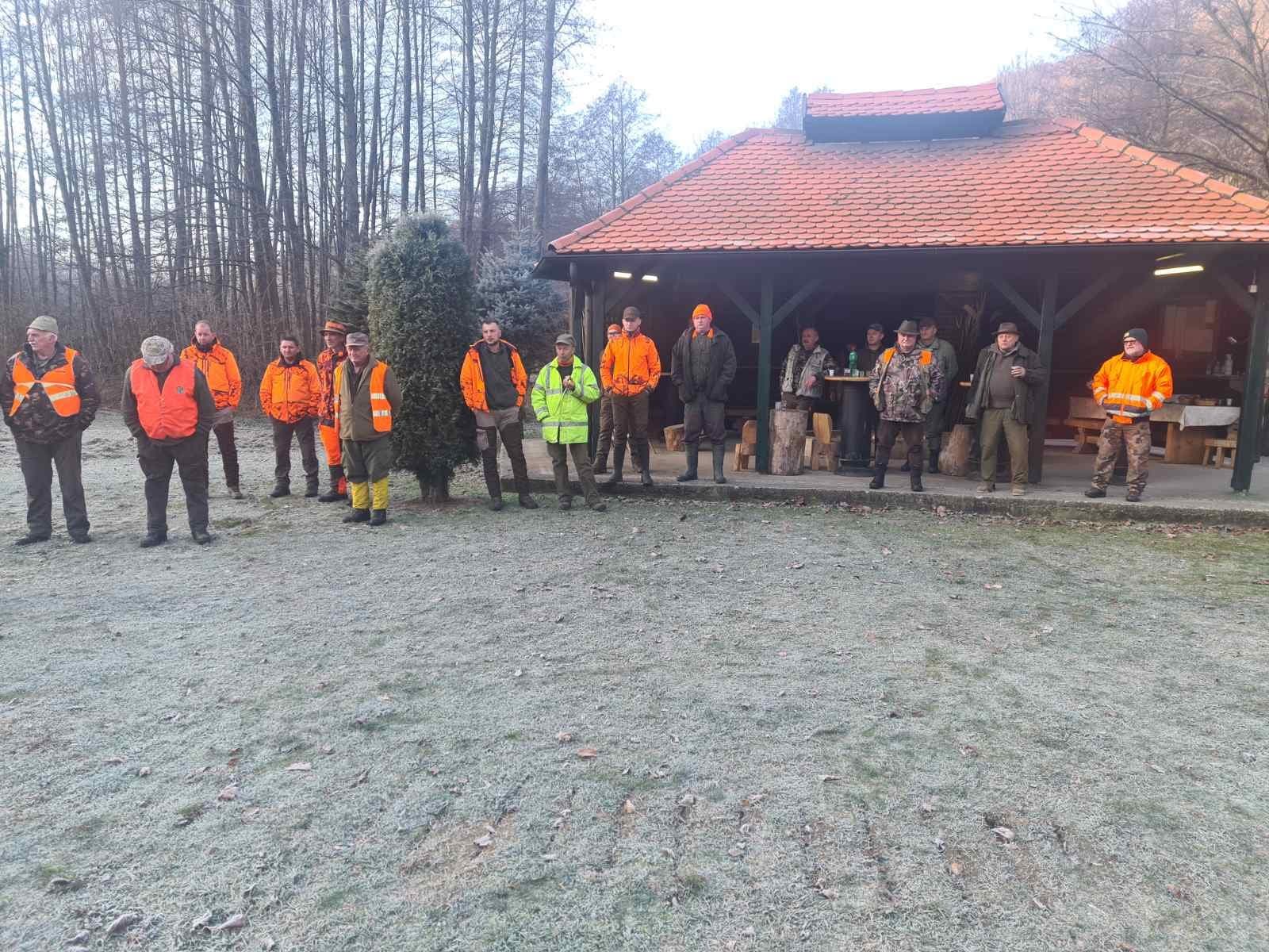 Lovci Jelena darivali meso ulovljene divljači Pučkoj kuhinji biskupijskog Caritasa