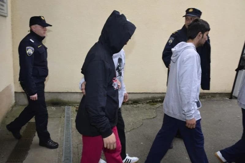 Policija u Pleternici privela trojicu Pakistanaca; u Hrvatsku su ušli ilegalno
