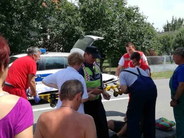 Oduzela prednost prolaska: Dvoje prevezeno u bolnicu!? /FOTO/