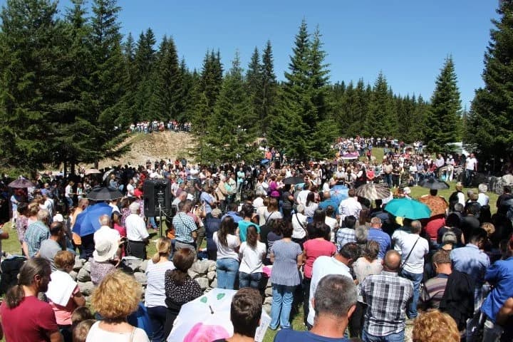 Među tisućama vjernika i Ramci iz Požeštine proslavili Divin dan na Kedžari (BiH) /FOTOGALERIJA/