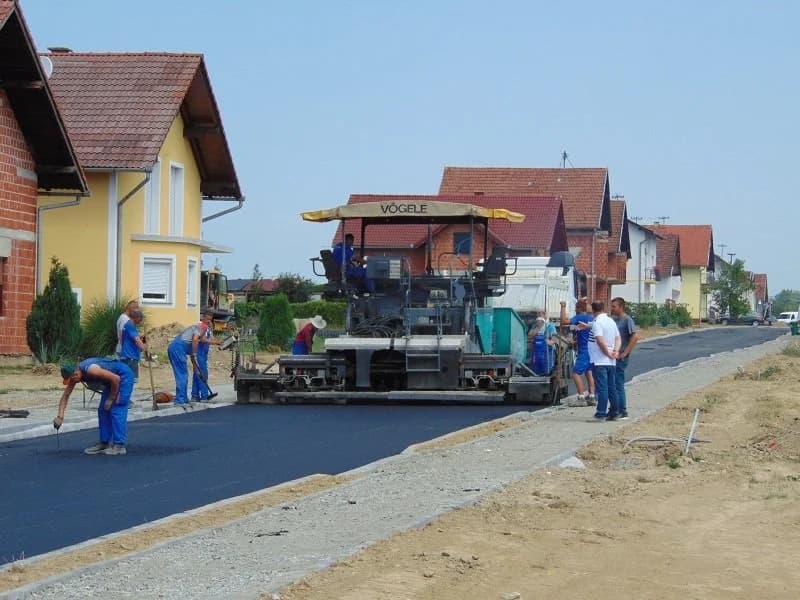 Ulica Borisa Hanžekovića konačno u novom, uređenom ruhu /FOTO/