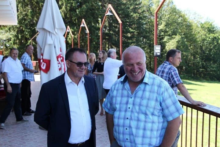 Mreža škola, usklađivanje kalendara turističkih događanja, projekt zapošljavanja žena....
