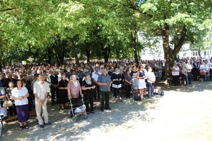 Blagdan Velike Gospe mnoštvo vjernika proslavilo u Velikoj /FOTOGALERIJA/