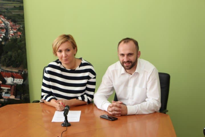 Grad Pleternica sufinancirat će kupnju udžbenika za sve osnovnoškolce: "Ohrabreni situacijom u gradskom proračunu odlučili smo se na tu investiiju"
