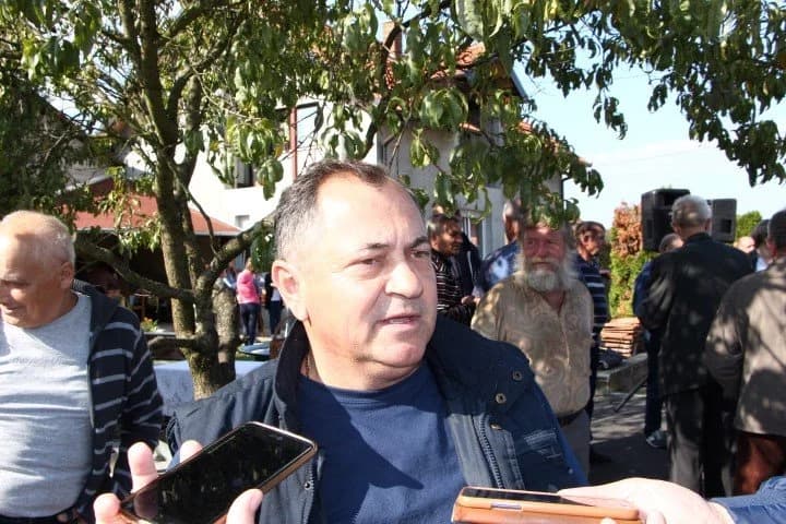 Svoje obećanje su ispunili: Fešta u pleterničkom Ivanindvorskom naselju nakon kompletne obnove i uređenja infrastrukture /FOTOGALERIJA/