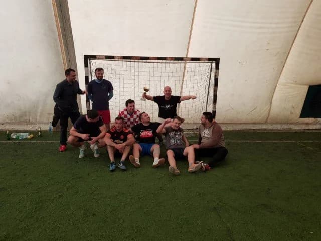 Požežani i prijatelji Požege na sportskim terenima odmjerili snage u Zagrebu /FOTO/