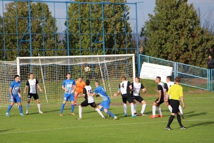 Braća Ivan i Matej Peharda srušili Marsoniju : NK Slavija Pleternica - NK Marsonija Sl.Brod 2:1