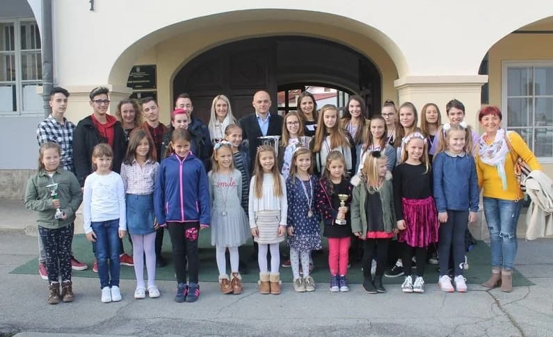 Požeške mažoretkinje ambasadori svog grada: ”Vi ste nada i budućnost Požege i Požeštine