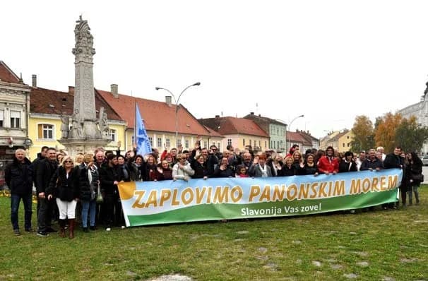 Selimir Ognjenović s gotovo stotinu hrvatskih brodara posjetili Požegu