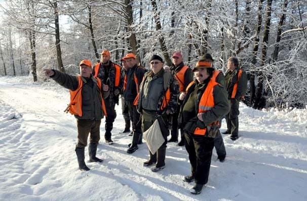 Pohod po snijegu i hladnoći, no dobar ulov nije izostao /FOTOGALERIJA/