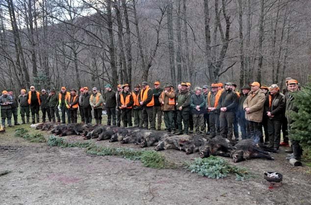 Lovili za donaciju mesa Pučkoj kuhinji biskupijskog Caritasa /FOTO/