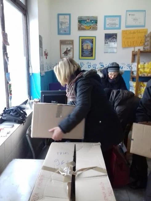 U akciju prikupljanja prehrambenih proizvoda za socijalnu samoposlugu Vukovar uključili se i čaglinski osnovnoškolci