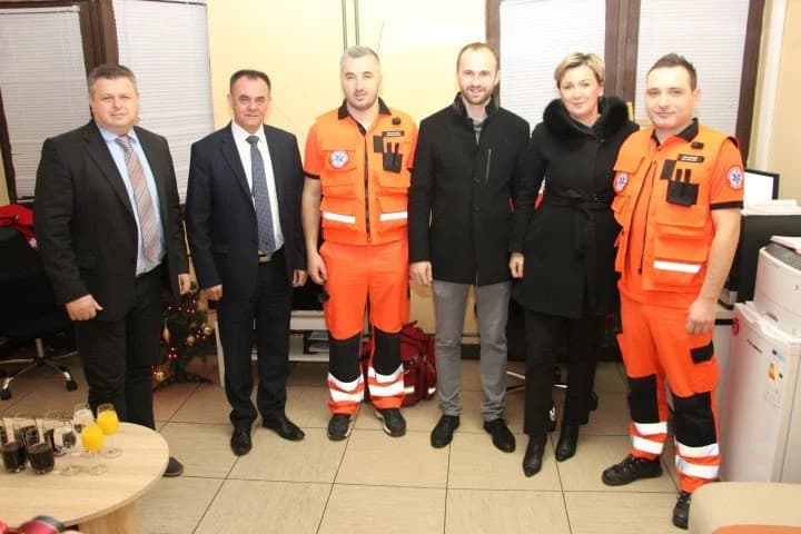 Dežurne službe u Silvestarskoj noći u Pleternici posjetila gradonačelnica Antonija Jozić, njen zamjenik Domagoj Katić i požeško-slavonski župan Tomašević /FOTO/