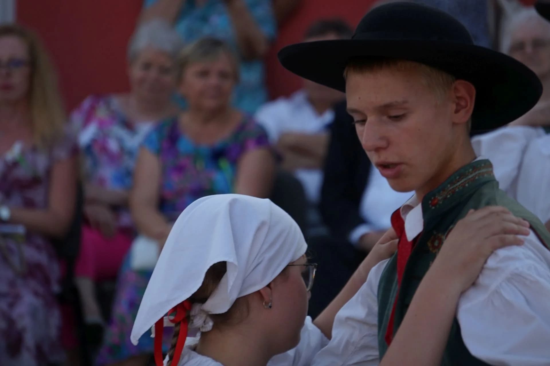 Žetvene svečanosti – Dožínky 2023. u Kaptolu [FOTO]