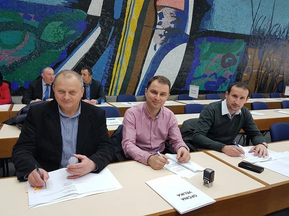 Općinama Jakšić, Velika i Čaglin 5,7 milijuna kuna bespovratnih sredstava za uređenje makadamskih i poljskih puteva