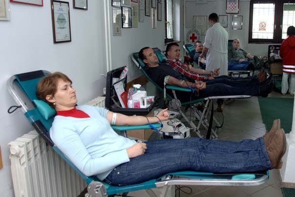 Za svaku pohvalu: Akcija prikupljanja krvi u požeškom Crvenom križu rezultirala sa 387 prikupljenih doza