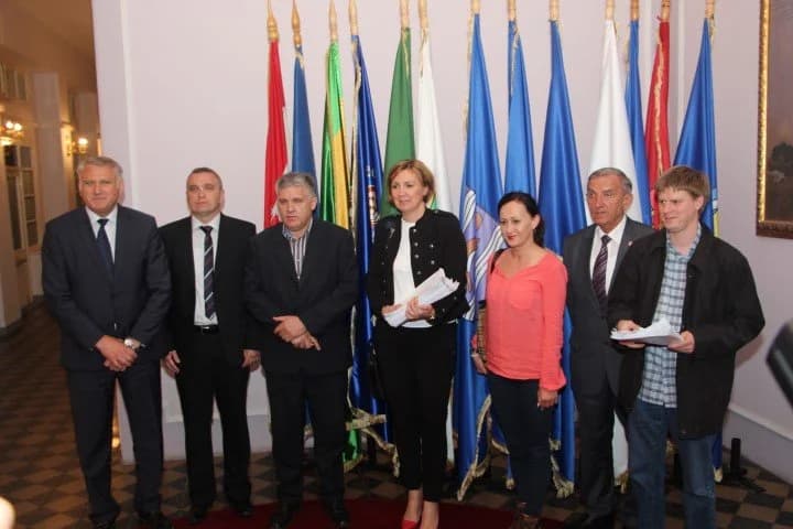 Županijski HDZ s koalicijskim partnerima predao kanidacijske liste: "Računamo da ćemo imati 21 do 22 mandata"