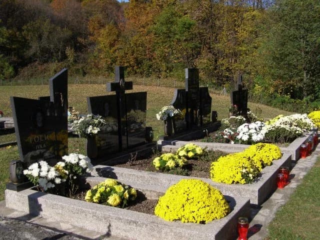 Tamo gdje sunce ne zalazi: Staro groblje sv. Augustina u Velikoj