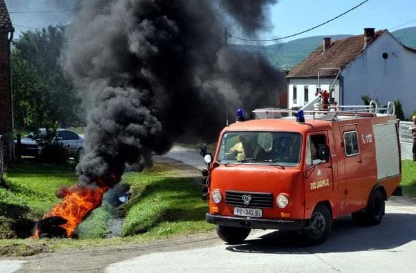Vatrogasci pet društava na vježbi ugasili dva požara /FOTOGALERIJA/