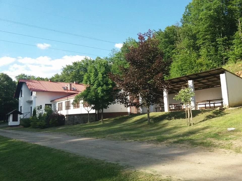 Obnavljaju dom zbog potreba lovnog turizma