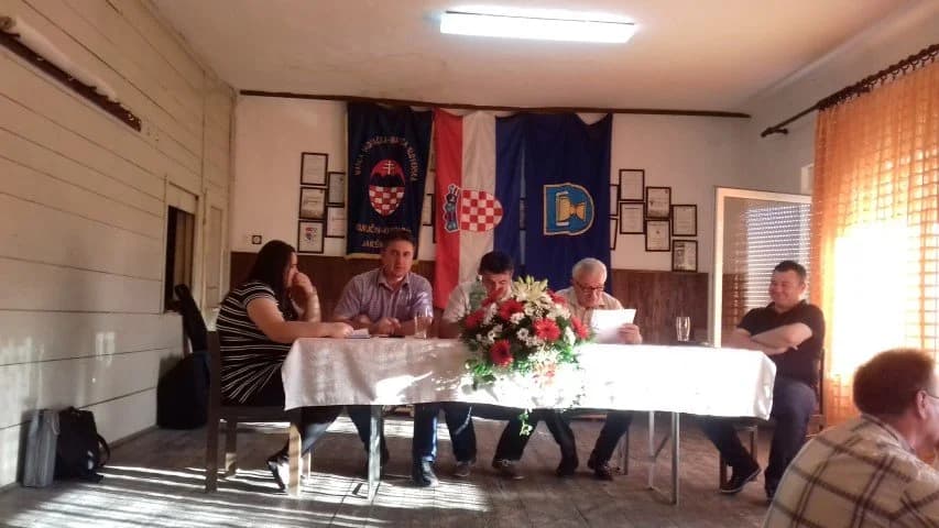 Pohvale i priznanja za prvo desetljeće aktivnosti Slovaka