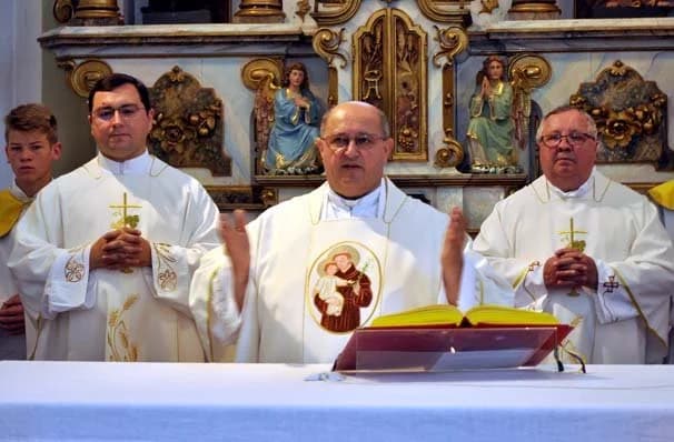 Proslava omiljenog sveca sv. Antuna Padovanskog u Jakšiću /FOTOGALERIJA/