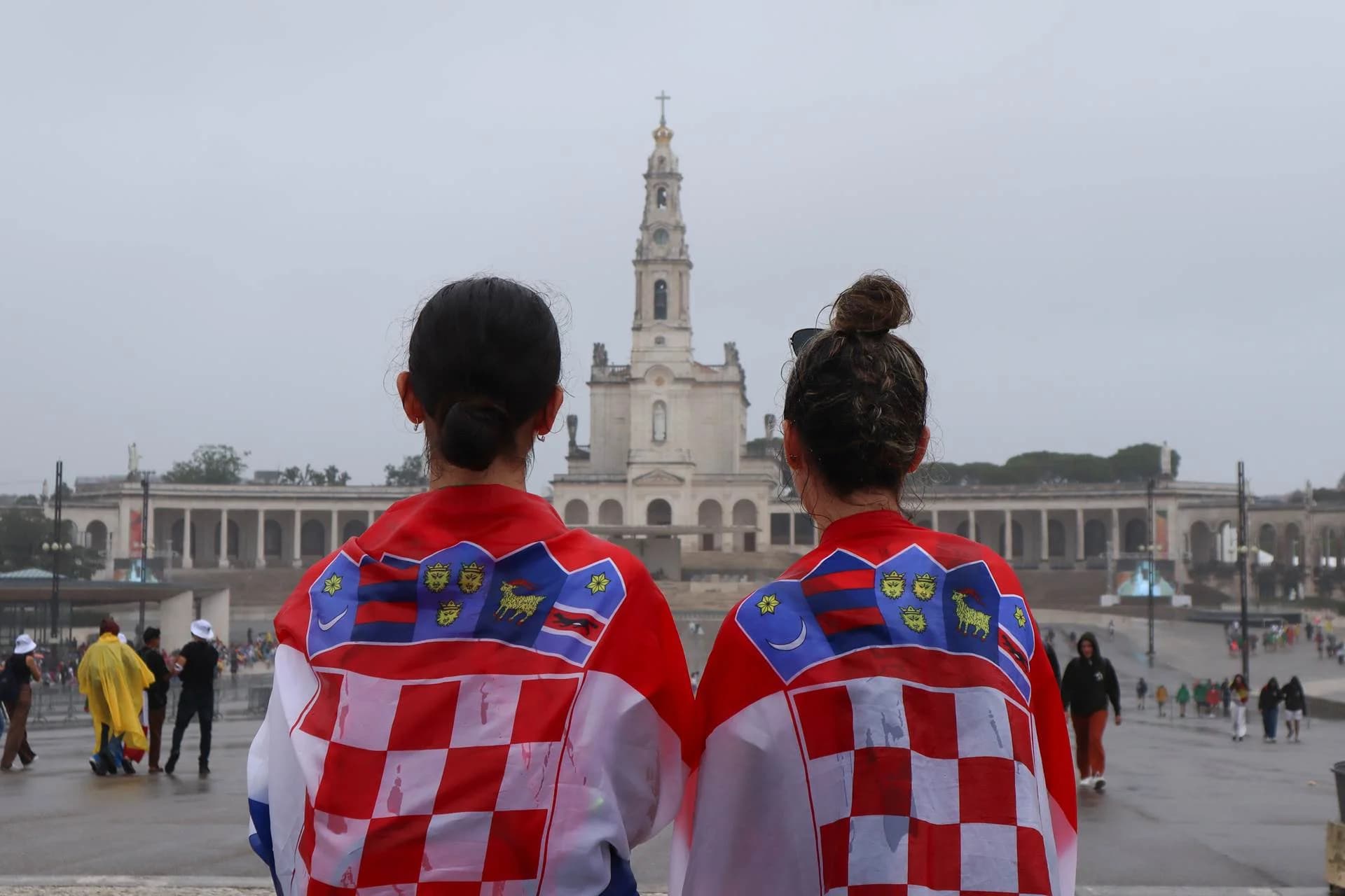 Skupina mladih Požeške biskupije sudjelovala na Svjetskom susretu mladih koji u Lisabonu [FOTOGALERIJA]