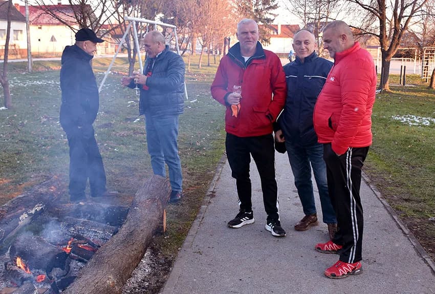VINCELOVO OBILJEŽILA UDRUGA “VINO-KAP” IZ KAPTOLA: Ugostili prijatelje iz Jajca i Mađarske