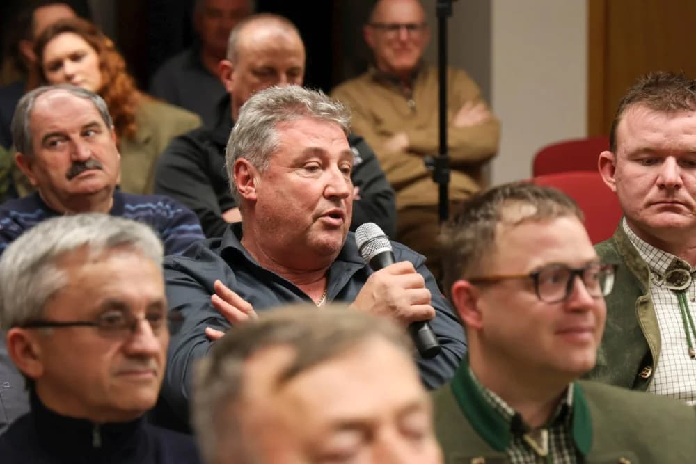 OKRUGLI STOL U POŽEGI: Percepciju lovaca u hrvatskoj javnosti komentirali ministrica poljoprivrede, čelnici lovaca i novinari