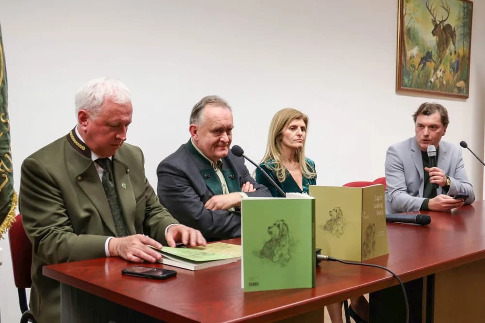 OKRUGLI STOL U POŽEGI: Percepciju lovaca u hrvatskoj javnosti komentirali ministrica poljoprivrede, čelnici lovaca i novinari