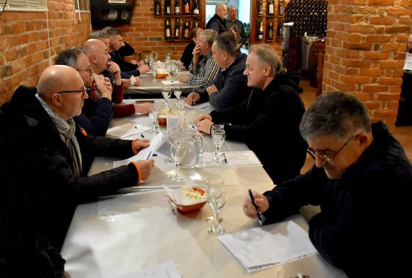 ZIMSKA ŠKOLA UDRUGE „VINO-KAP“ IZ KAPTOLA: Ocjenjivanje vina članova Udruge