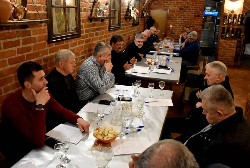 ZIMSKA ŠKOLA UDRUGE „VINO-KAP“ IZ KAPTOLA: Ocjenjivanje vina članova Udruge