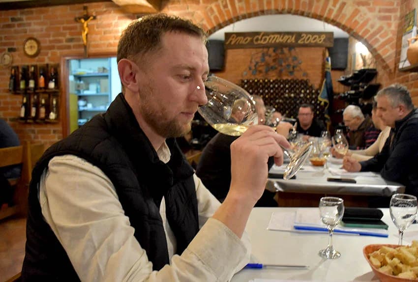 ZIMSKA ŠKOLA UDRUGE “ VINO-KAP“ IZ KAPTOLA: Ocjenjene mane i vrline 18 vrsta vina