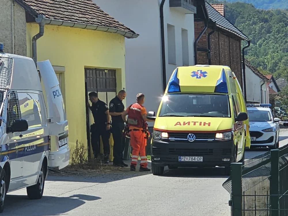 Okončana agonija u Starom Brestovcu: Muškarac prevezen u policiju