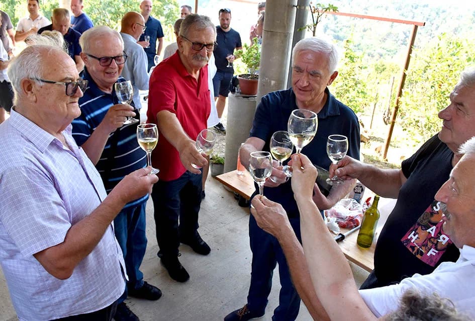 FESTIVALSKO  DRUŽENJE SA VINSKIM KARDINALOM: Nastavljena dugogodišnja tradiciJa