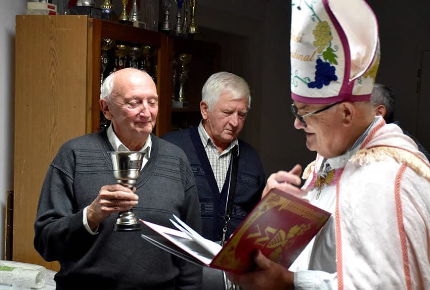 MARTINJE U UDRUZI SLIJEPIH POŽEŠKO-SLAVONSKE ŽUPANIJE I GRADA POŽEGE: Prijatelj Udruge Ivan Abibović vinski kum