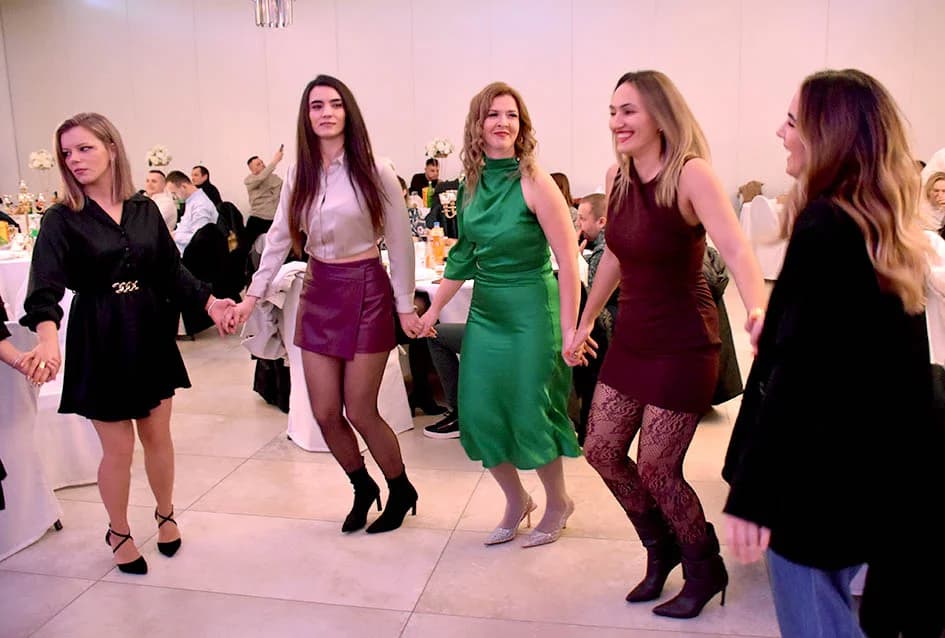 Gotovo 200 ugostitelja požeškog kraja veselo dočekalo svoju Novu godinu