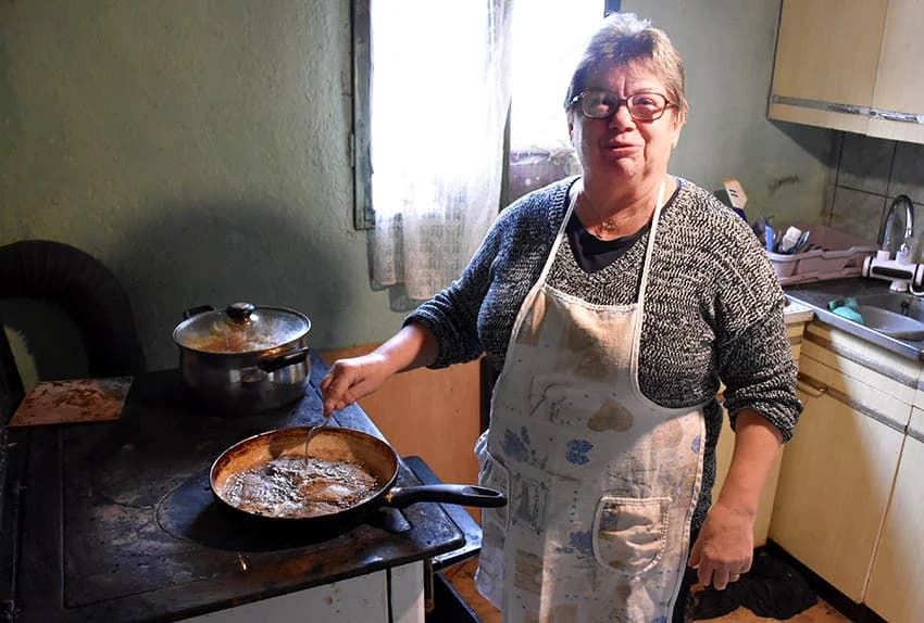 TRADICIONALNO SLAVONSKO KOLINJE U OBITELJI JAGEČIĆ IZ BIŠKUPACA: Toplo vrijeme nije dobro za meso