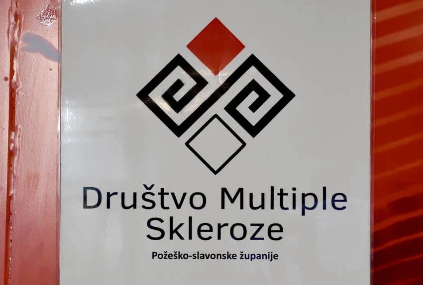 Izložili unikatne božićne ukrase