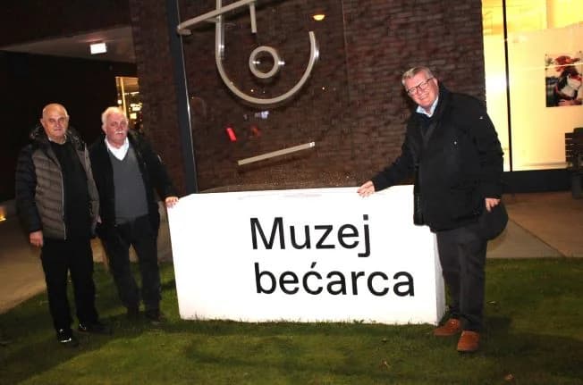 Novinar Neno Kužina posjetio tvrtku „Vina Markota“, pleterničku Knjižnicu, Muzej bećarca i Bećarski šor