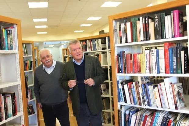 Novinar Neno Kužina posjetio tvrtku „Vina Markota“, pleterničku Knjižnicu, Muzej bećarca i Bećarski šor