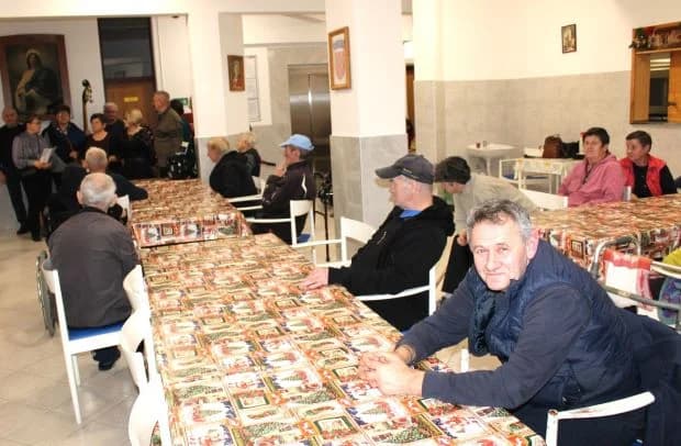 Pleternički umirovljenici posjetili Dom za starije i nemoćne Baketarić u Resniku
