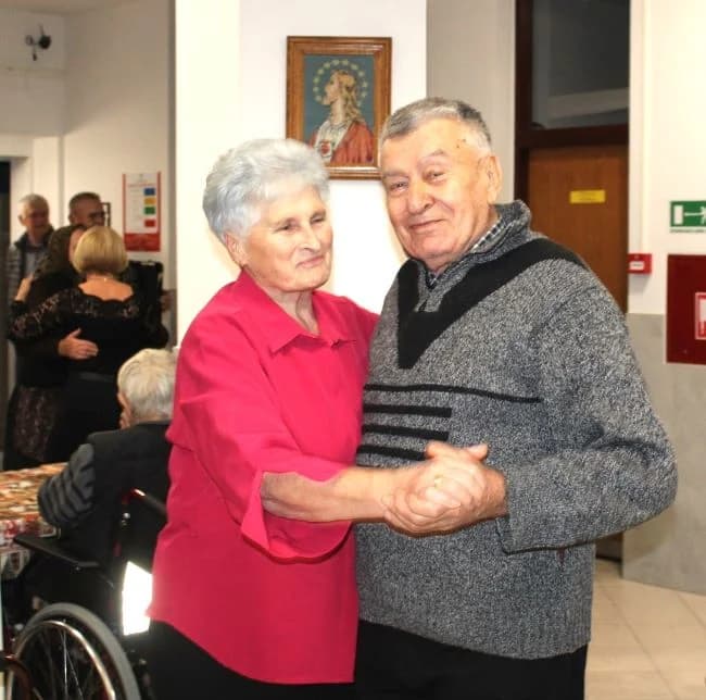 Pleternički umirovljenici posjetili Dom za starije i nemoćne Baketarić u Resniku