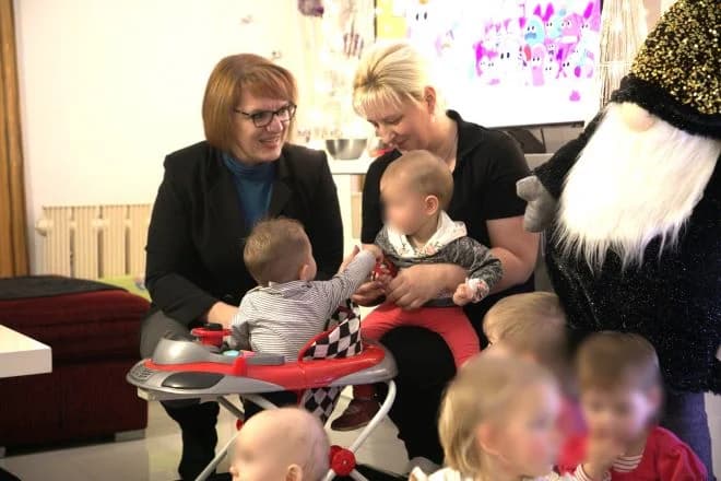 U protekle četiri godine udomili petnaestero djece