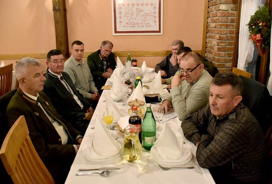 SKUPŠTINA LOVAČKOG SAVEZA: Lovci Požeške županije uz višu članarinu prihvatili program rada i financijski plan za iduću godinu